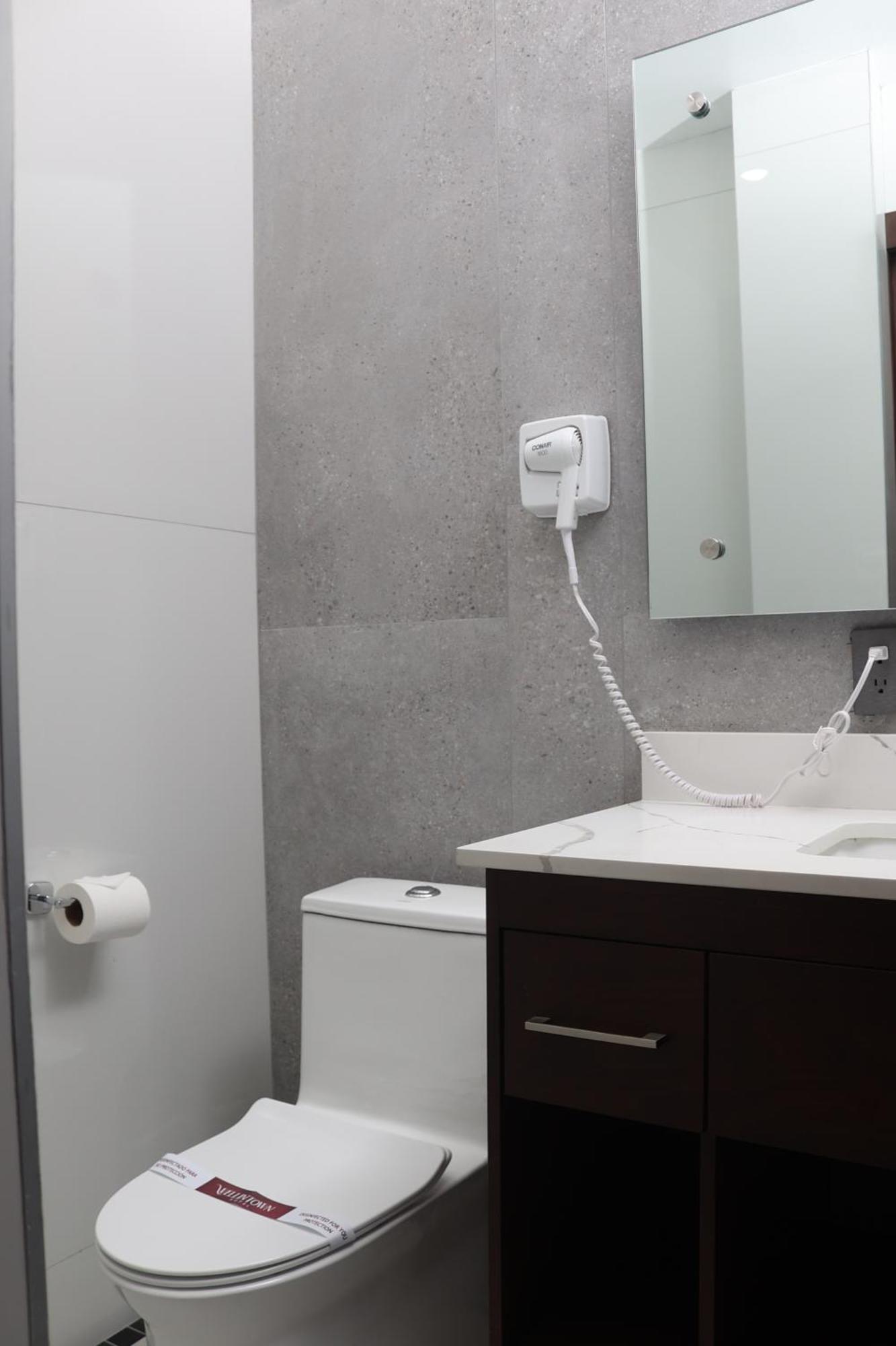 Hotel Wellintown Tijuana Ngoại thất bức ảnh